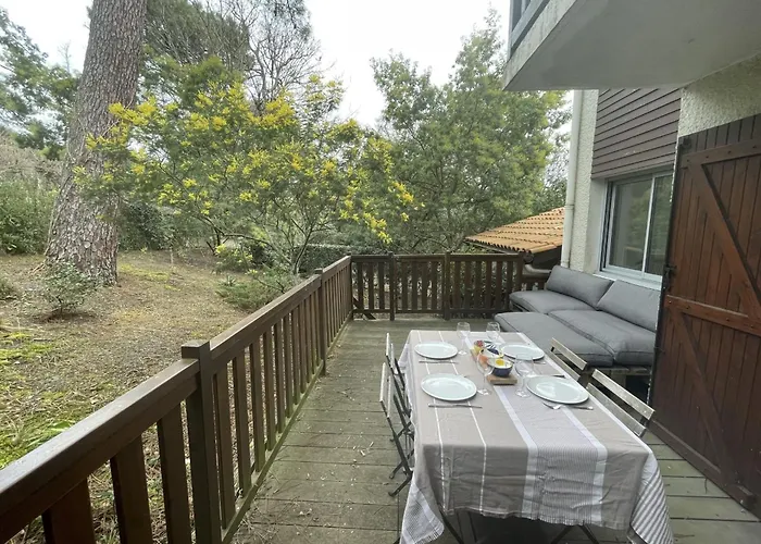 Charming Quiet Flat In アパート *